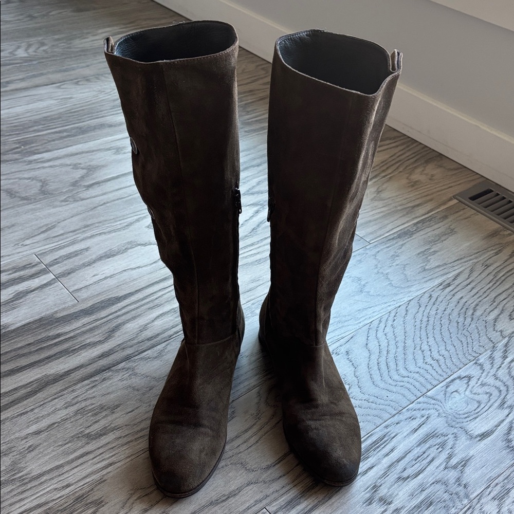 MOMA Brown Knee-High Boots size 38